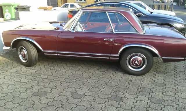 Mercedes-Benz Pagode (W 113)